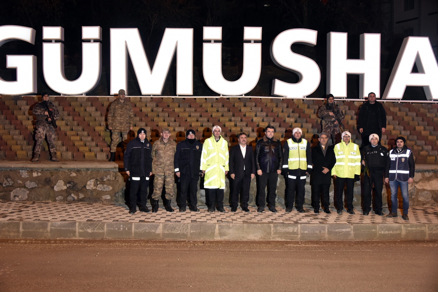 Gümüşhane protokolü 2018 yılına böyle girdi 29