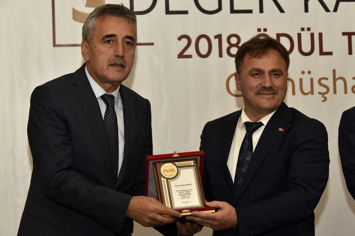Gümüşhane’ye değer katanlar ödüllerini aldı 54