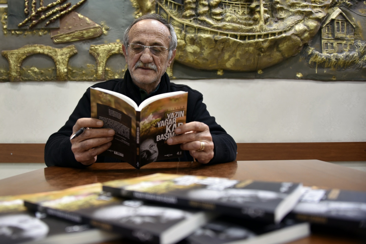 Harşitin tezenesi Hışır Osman’ın şiir kitabı 4.kez basıldı 1