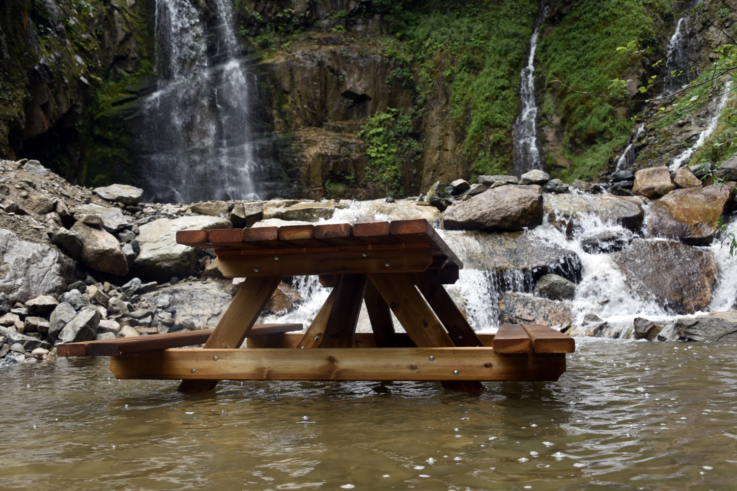 Çağlayandibi Şelalesi ilgi çekiyor 18