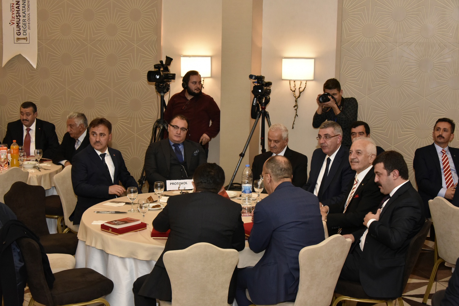 Gümüşhane’ye değer katanlar ödüllerini aldı 74