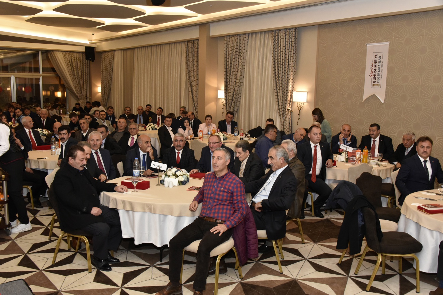 Gümüşhane’ye değer katanlar ödüllerini aldı 76