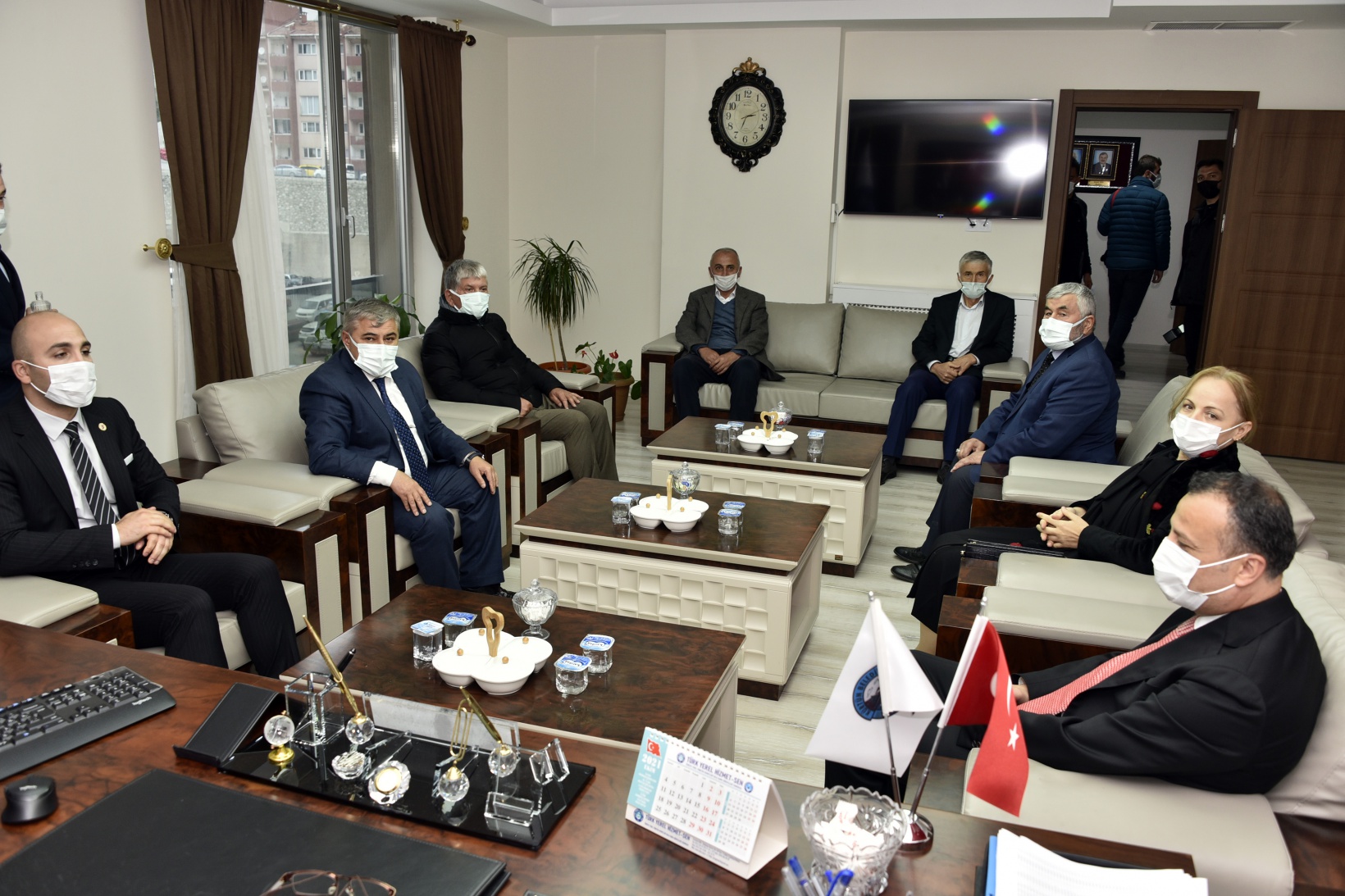 Vali Taşbilek Kürtün ilçesinde incelemelerde bulundu 17