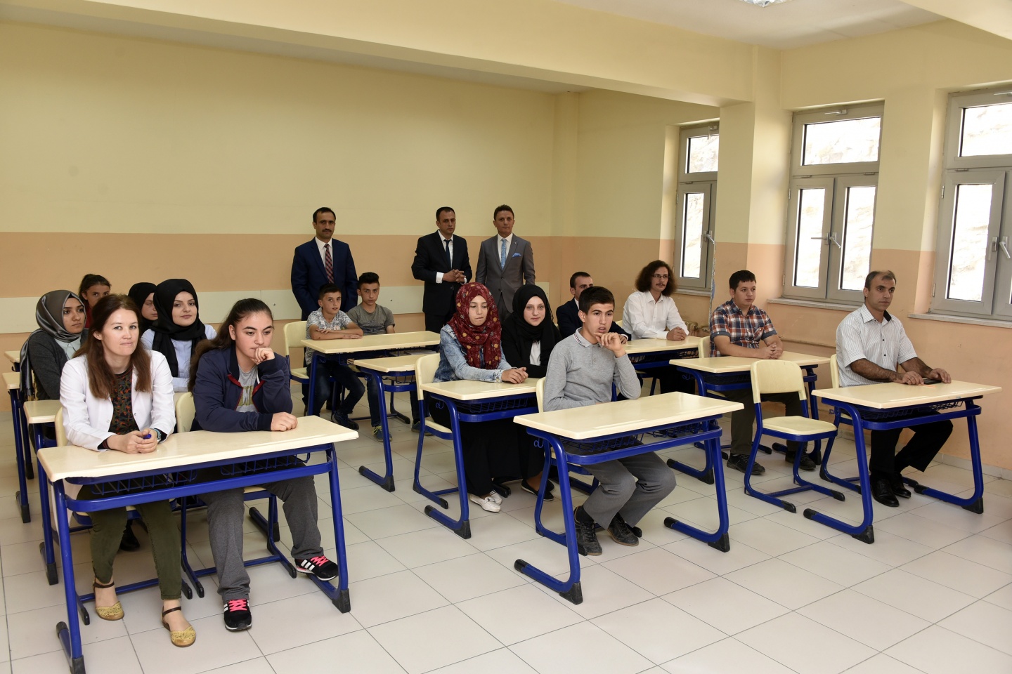 Şehit Öğretmen Necmettin Yılmaz’ın adının verildiği okulda yeni dönem hüzünlü başladı 5