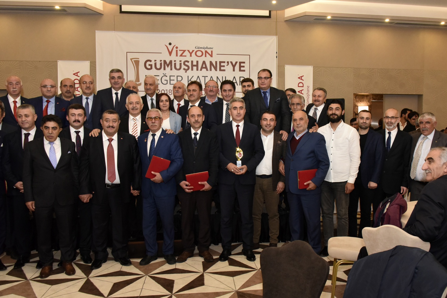 Gümüşhane’ye değer katanlar ödüllerini aldı 84