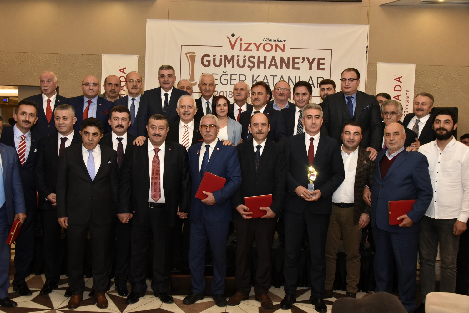 Gümüşhane’ye değer katanlar ödüllerini aldı 85