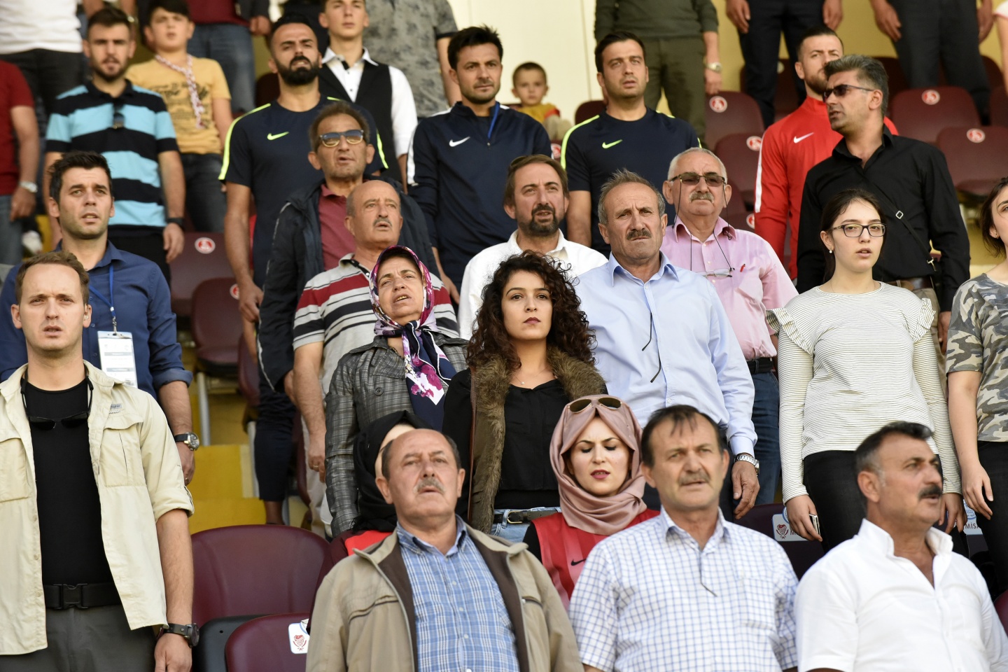 Gümüş’ün keyfi dört dörtlük 8