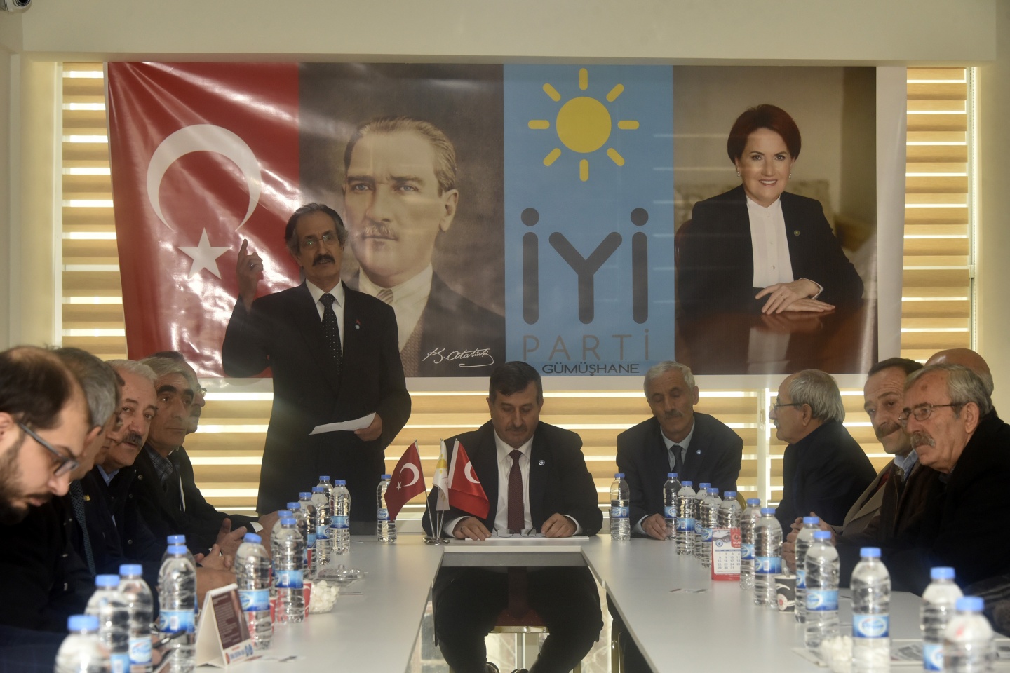 İYİ Parti ilk yönetim kurulu toplantısını yaptı, başkanlık divanını belirledi 5