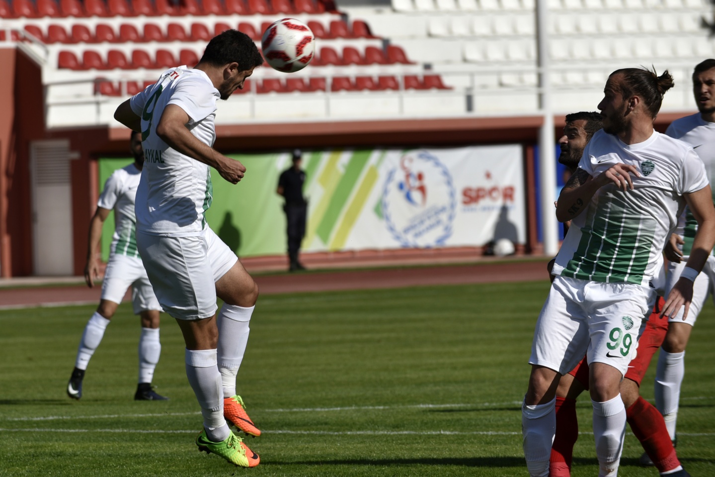 Gümüş’ün keyfi dört dörtlük 28