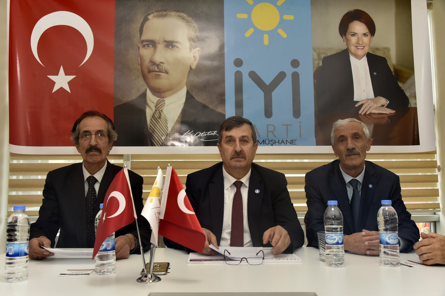 İYİ Parti ilk yönetim kurulu toplantısını yaptı, başkanlık divanını belirledi 8