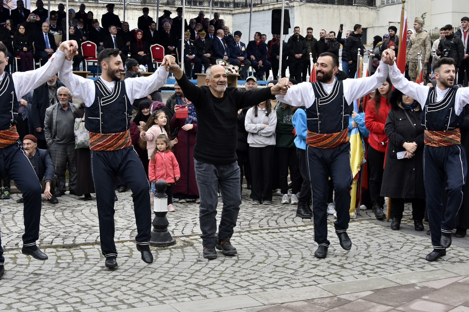 Gümüşhane’nin düşman işgalinden kurtuluşunun 106. yıldönümü kutlandı 73