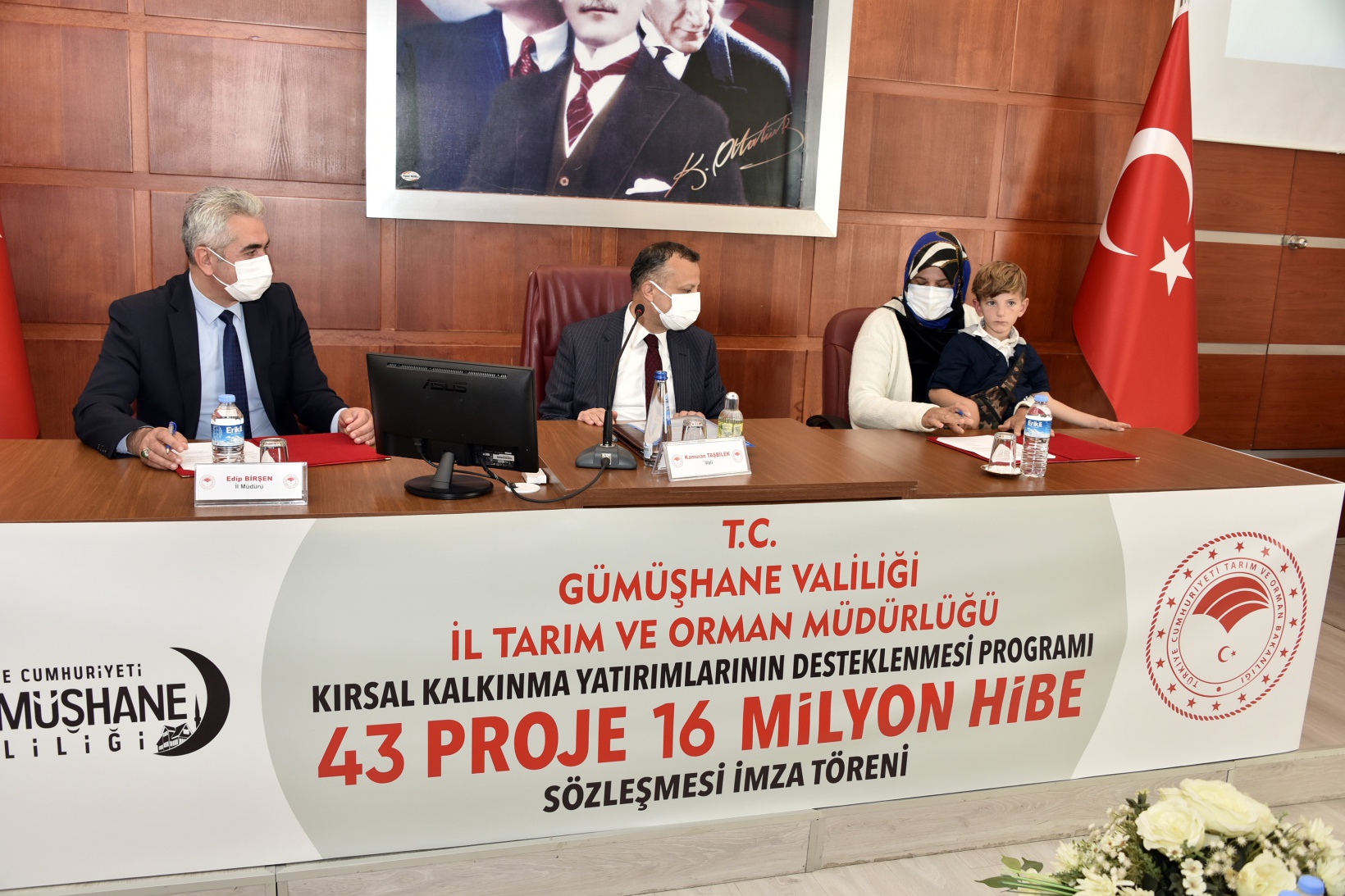 Gümüşhane’de 16 milyon hibe tutarlı projeler için imza töreni düzenlendi 12