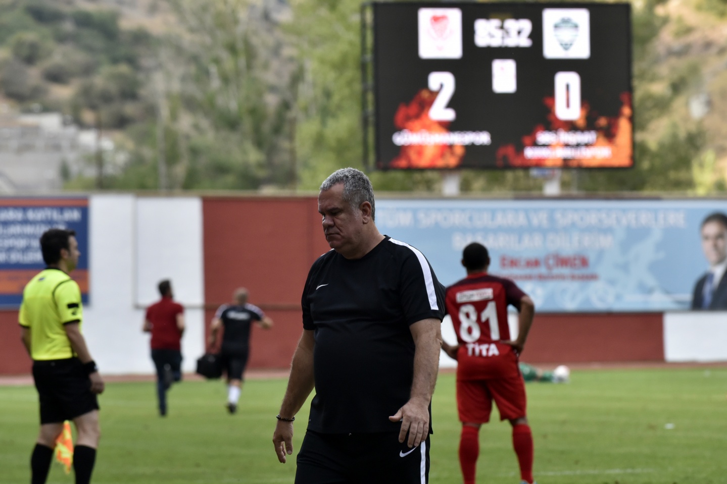 Gümüş’ün keyfi dört dörtlük 63