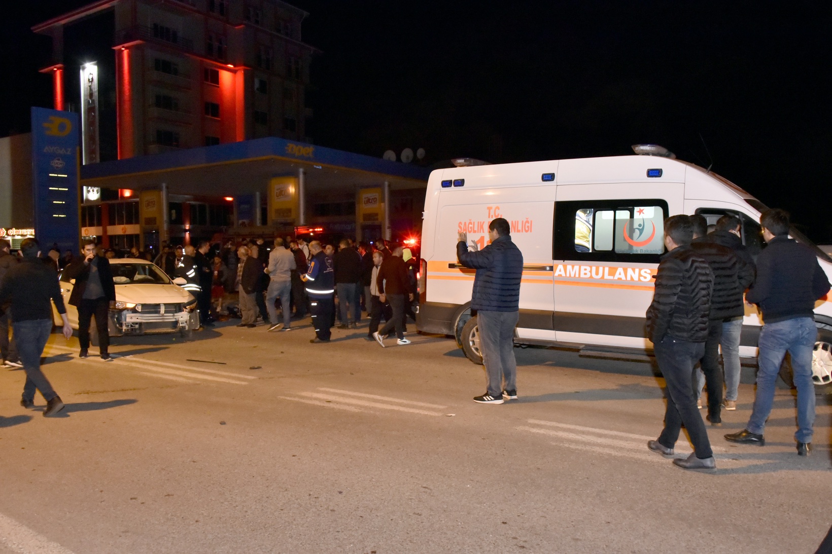 Gümüşhane’de trafik kazası: 4 yaralı 6