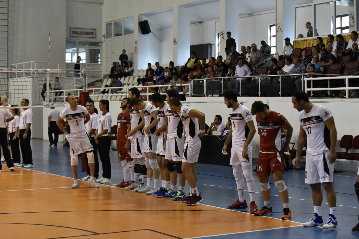 Torul Gençlik kötü başladı: 0-3 1