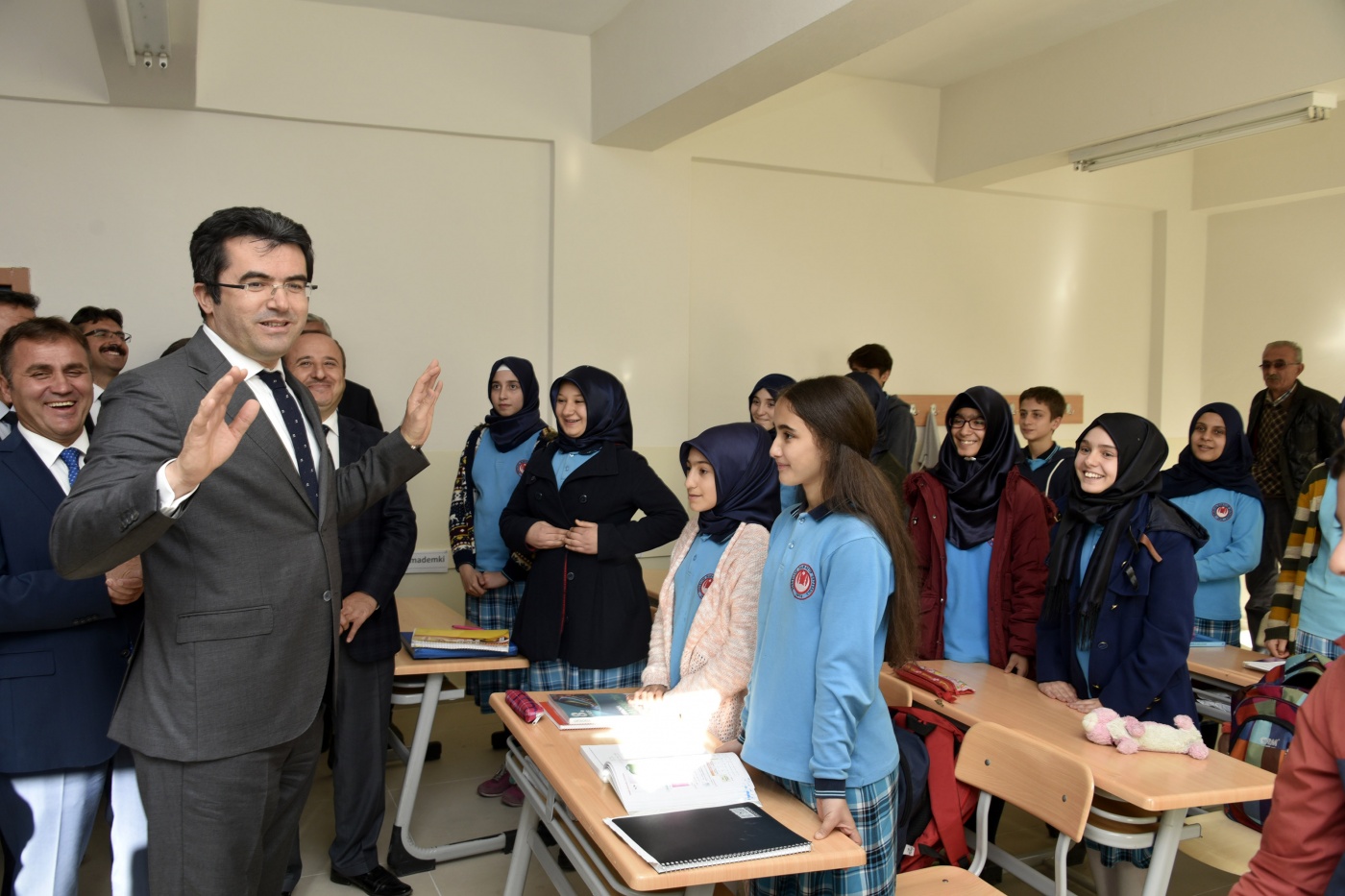 Gümüşhane İmam Hatip Ortaokulu yeni binasına taşındı 8