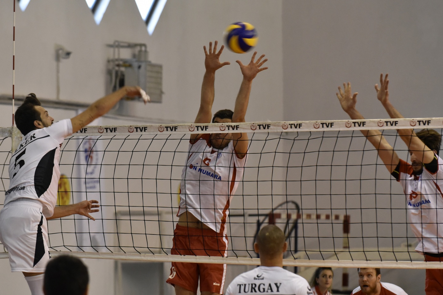 Torul Gençlik kötü başladı: 0-3 18