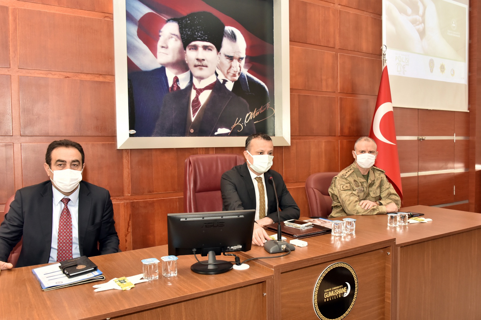 Gümüşhane’de ‘En iyi narkotik polisi: Anne’ kampanyası tanıtıldı 1