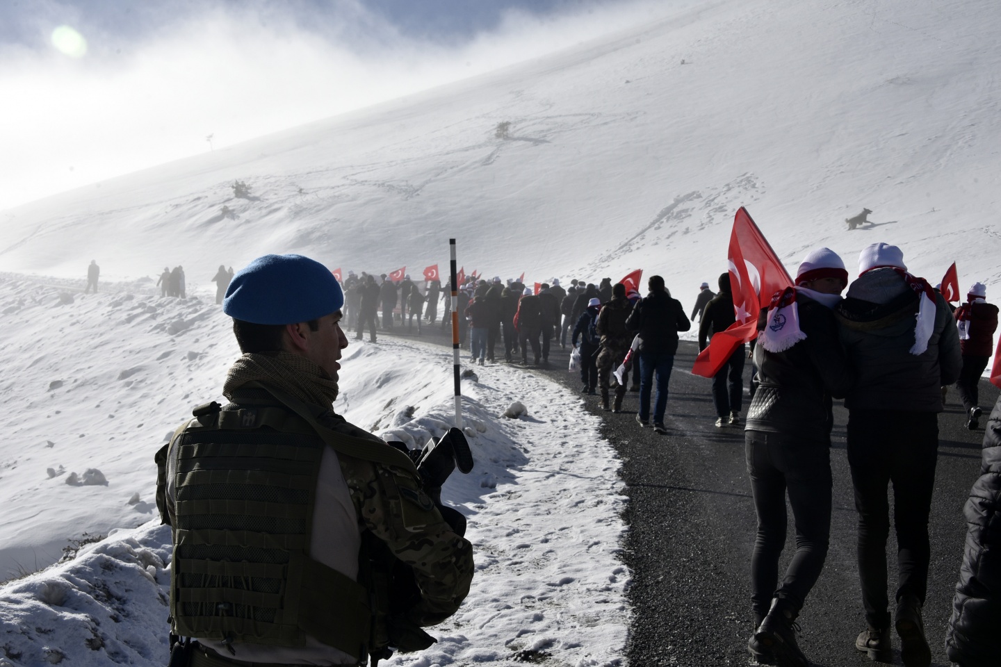 Gümüşhane, Zigana dağında eksi 4 derecede Sarıkamış şehitleri için yürüdü 47