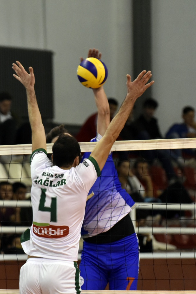 Torul Gençlik kötü başladı: 1-3 9