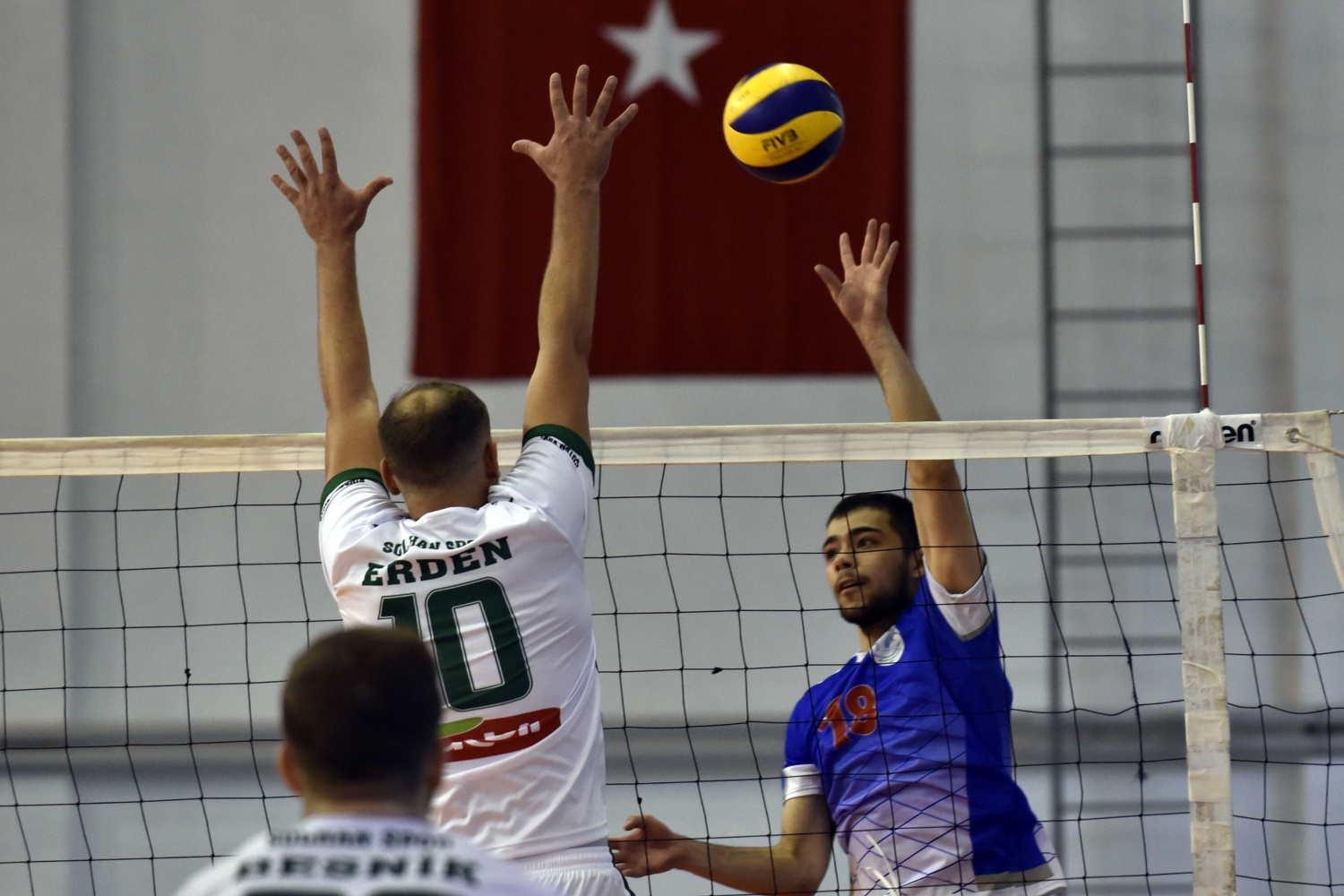 Torul Gençlik kötü başladı: 1-3 24