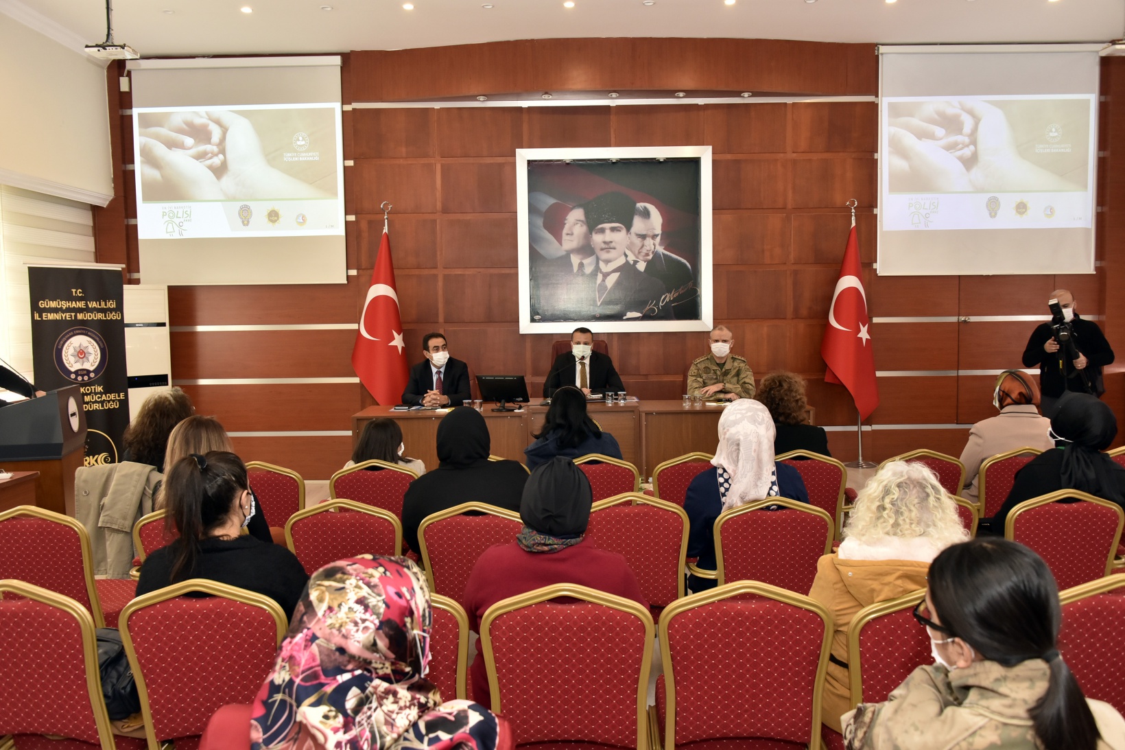 Gümüşhane’de ‘En iyi narkotik polisi: Anne’ kampanyası tanıtıldı 9