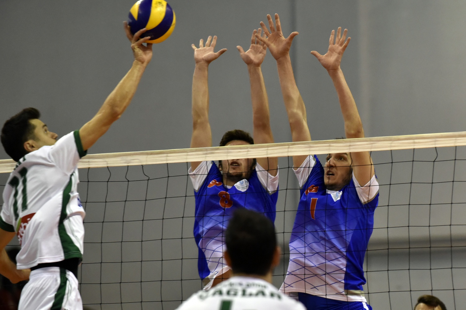 Torul Gençlik kötü başladı: 1-3 16