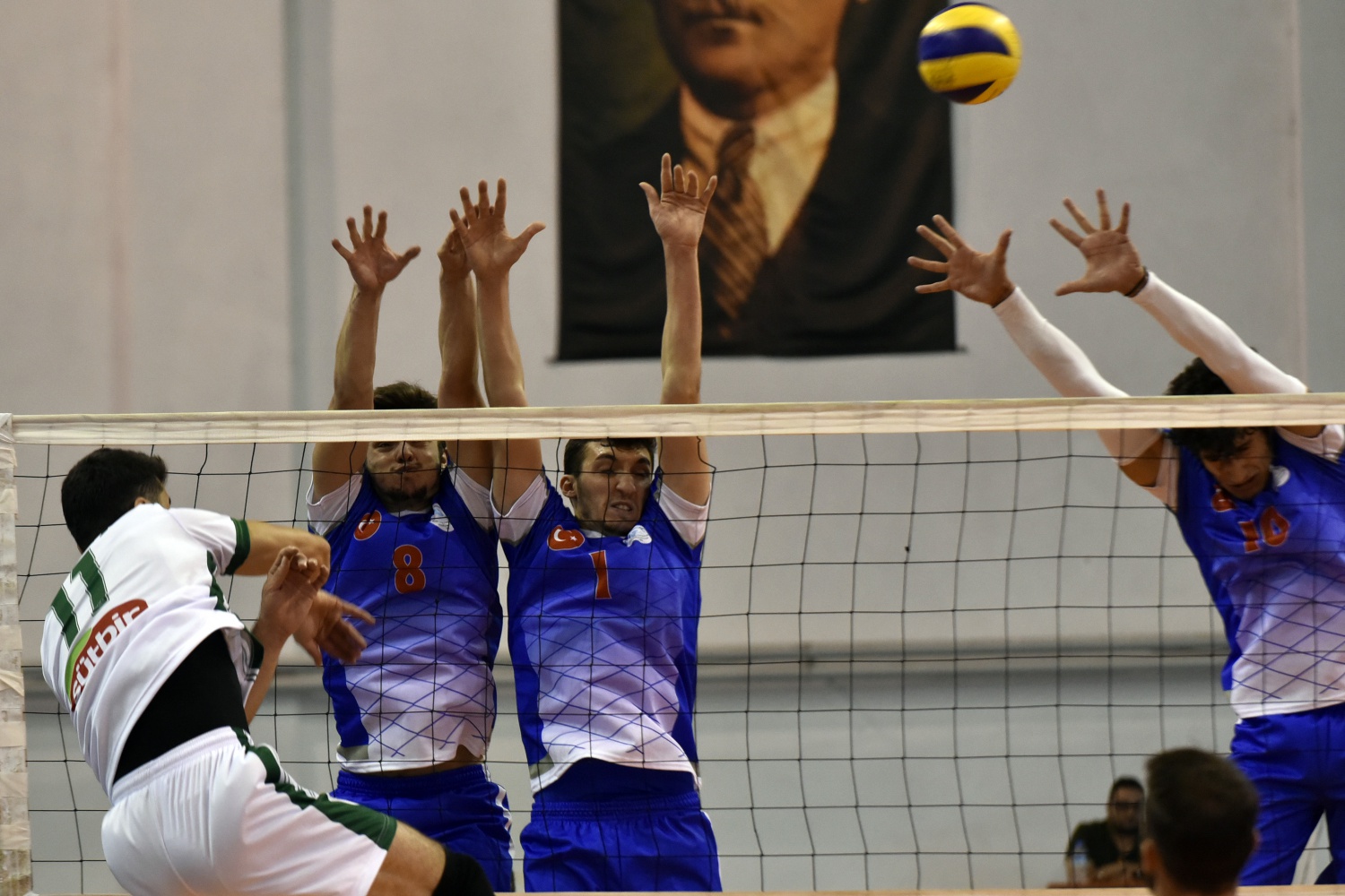 Torul Gençlik kötü başladı: 1-3 3