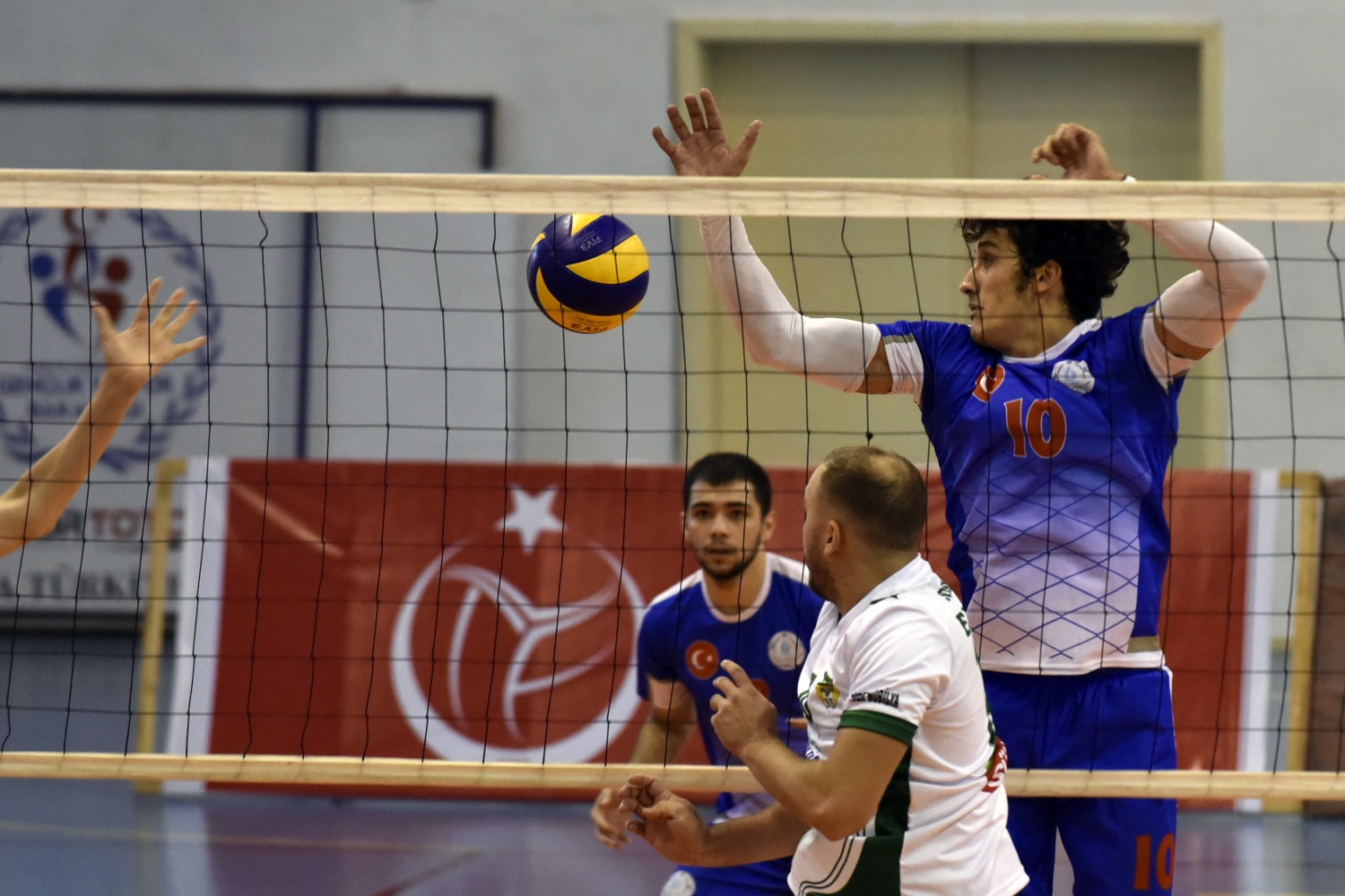 Torul Gençlik kötü başladı: 1-3 20