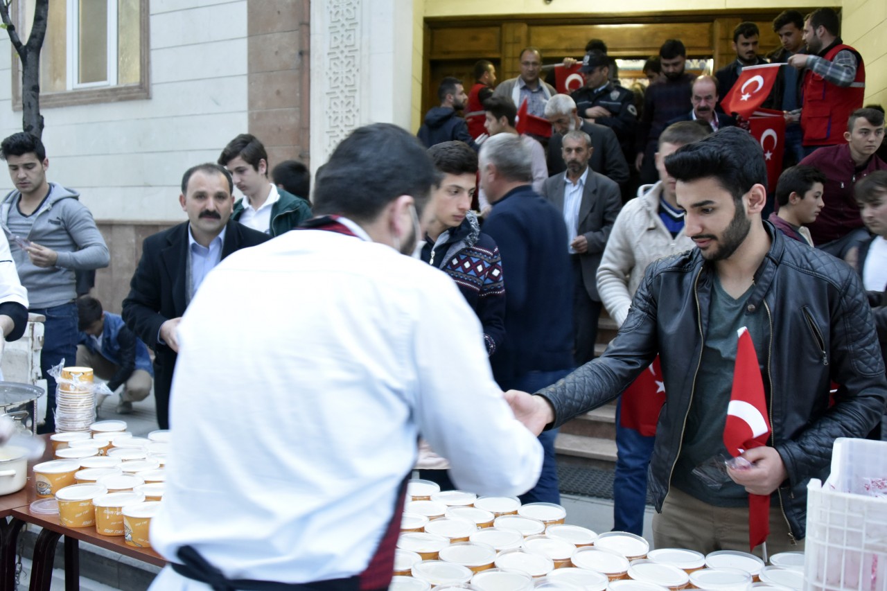 Gümüşhane’de 57.Alay’a Ahde Vefa Yürüyüşü 3