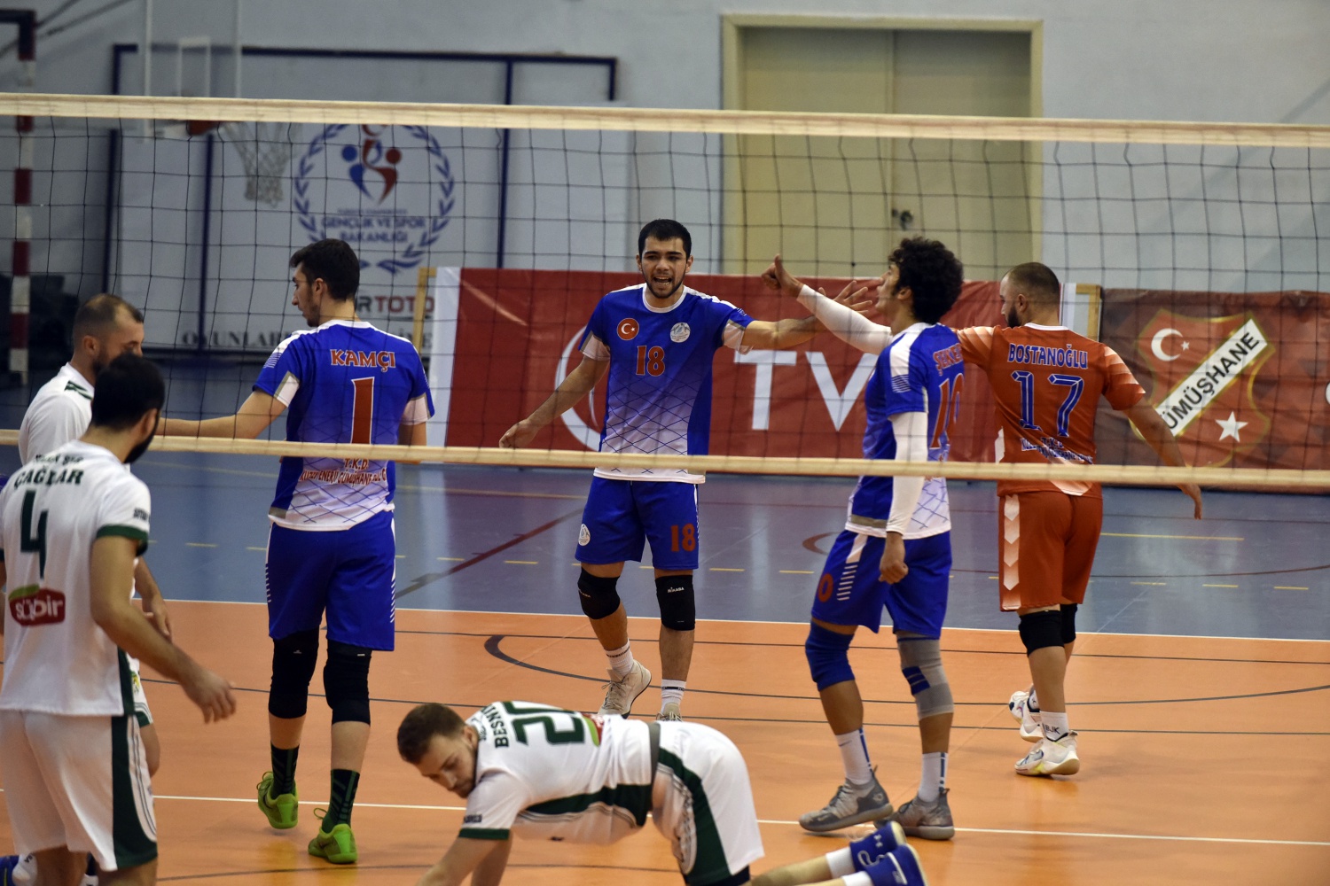 Torul Gençlik kötü başladı: 1-3 6