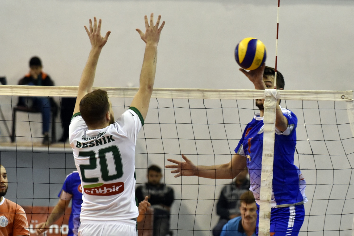 Torul Gençlik kötü başladı: 1-3 8