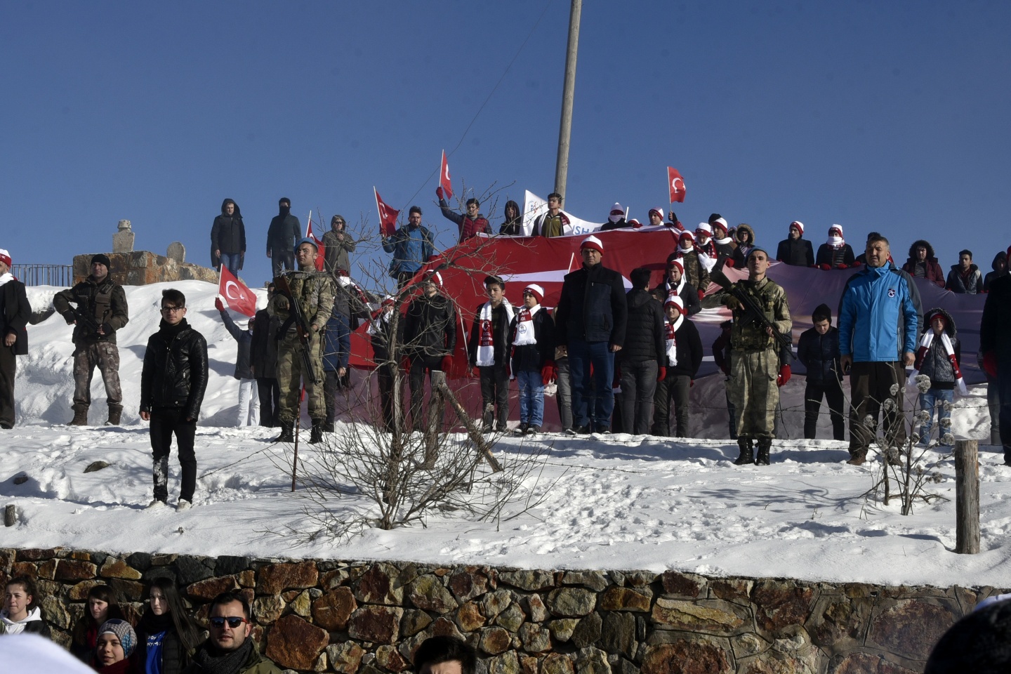Gümüşhane, Zigana dağında eksi 4 derecede Sarıkamış şehitleri için yürüdü 63