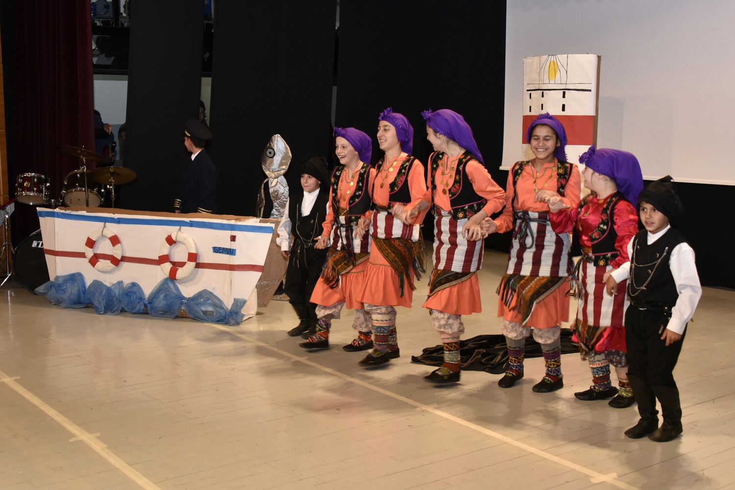 Gümüşhane’de özel öğrencilerden özel gösteri 13