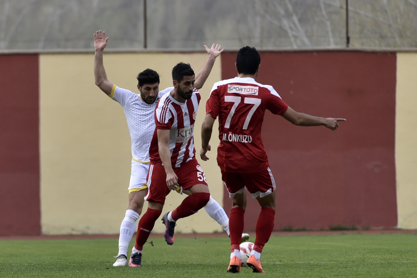 Gümüş'ten play-off rakiplerine gözdağı: 3-0 31