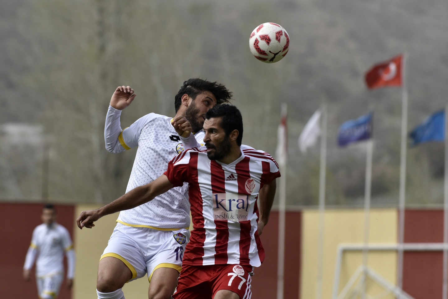 Gümüş'ten play-off rakiplerine gözdağı: 3-0 41