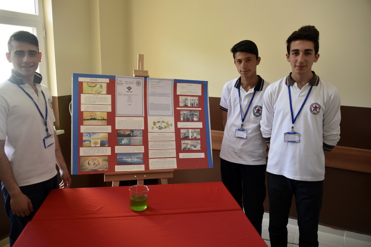 Genç bilim adamlarından TÜBİTAK bilim fuarı 6