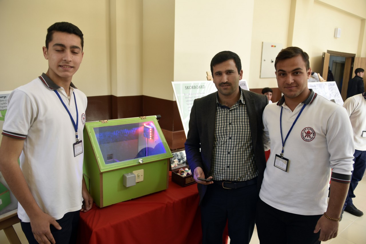 Genç bilim adamlarından TÜBİTAK bilim fuarı 8