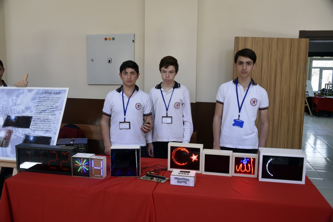 Genç bilim adamlarından TÜBİTAK bilim fuarı 9