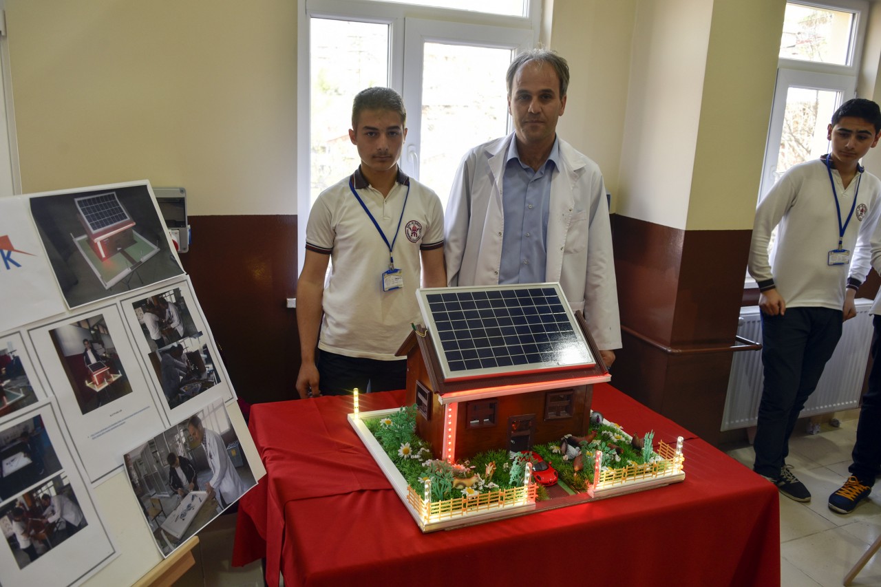 Genç bilim adamlarından TÜBİTAK bilim fuarı 14