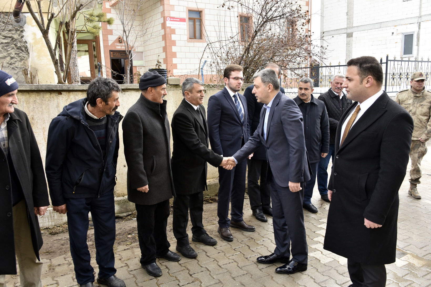 Vali Tanrısever köy ziyaretlerine Şiran'la devam etti 48