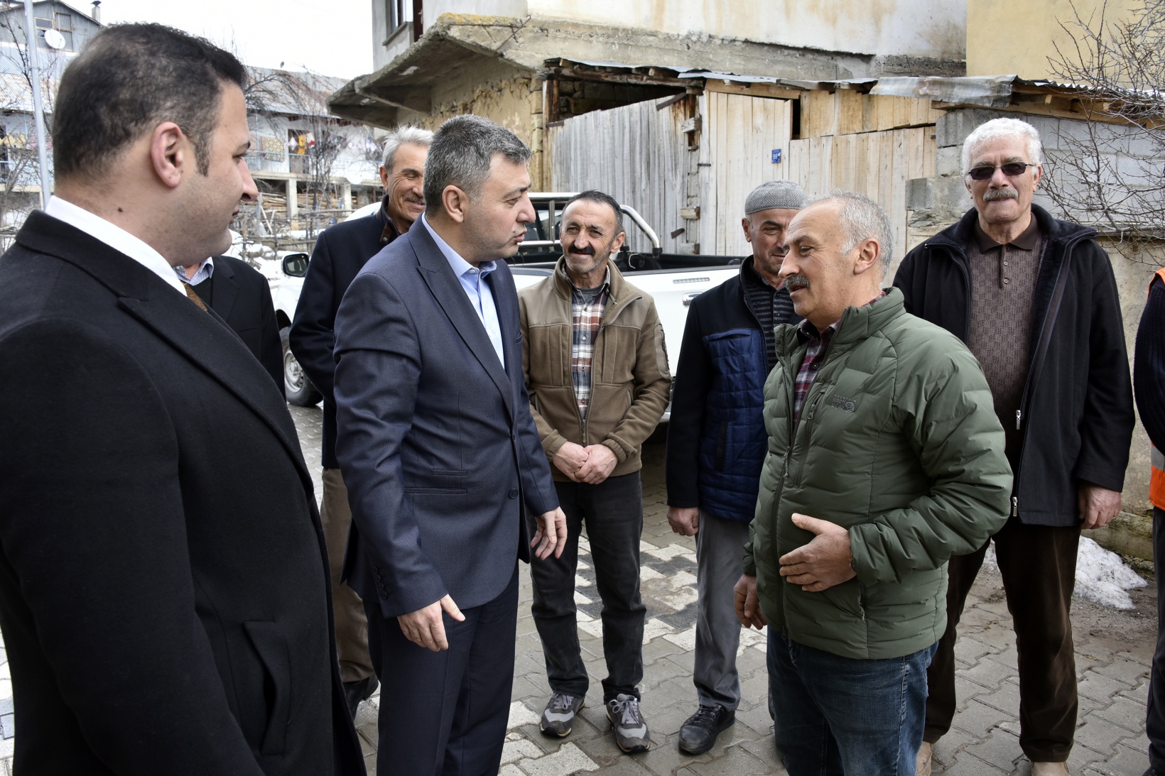 Vali Tanrısever köy ziyaretlerine Şiran'la devam etti 42