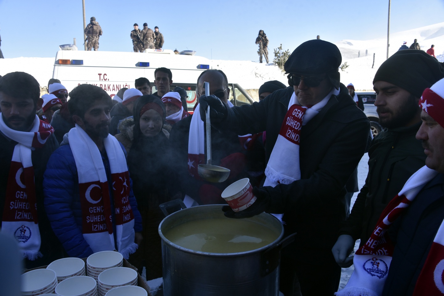Gümüşhane, Zigana dağında eksi 4 derecede Sarıkamış şehitleri için yürüdü 83
