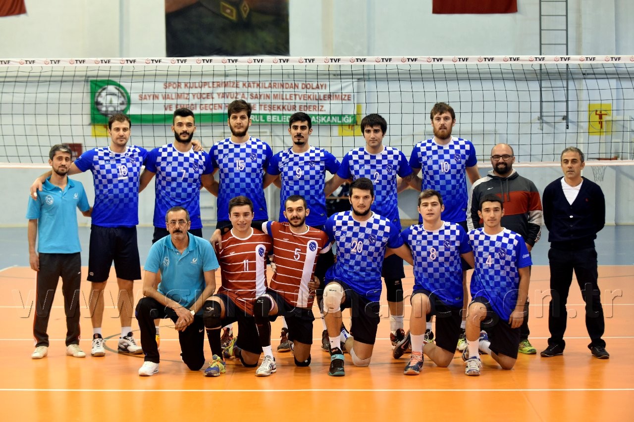 Torul fırtına gibi esiyor: 3-0 2