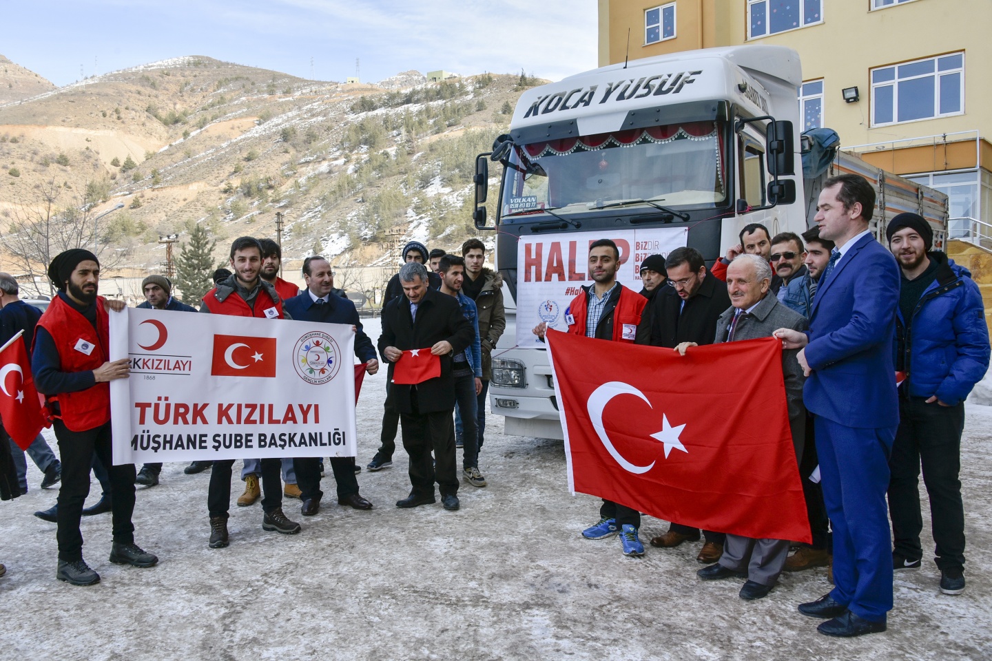 Gümüşhane’de KYK’lı öğrencilerden Halep’e büyük vefa 13
