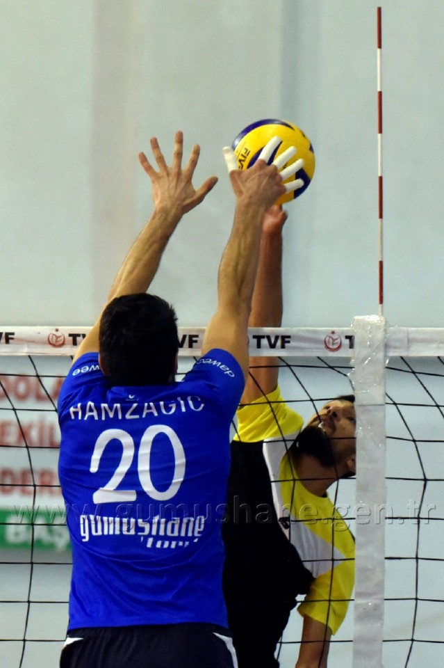 Torul fırtına gibi esiyor: 3-0 7