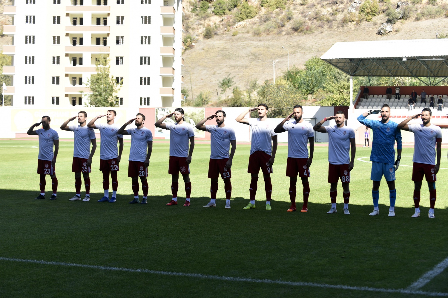 Gümüş son dakikada yıkıldı: 0-1 17