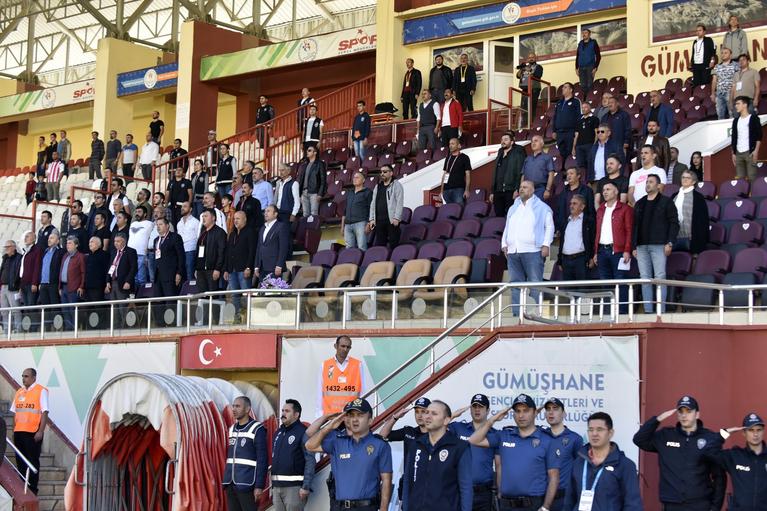 Gümüş son dakikada yıkıldı: 0-1 28