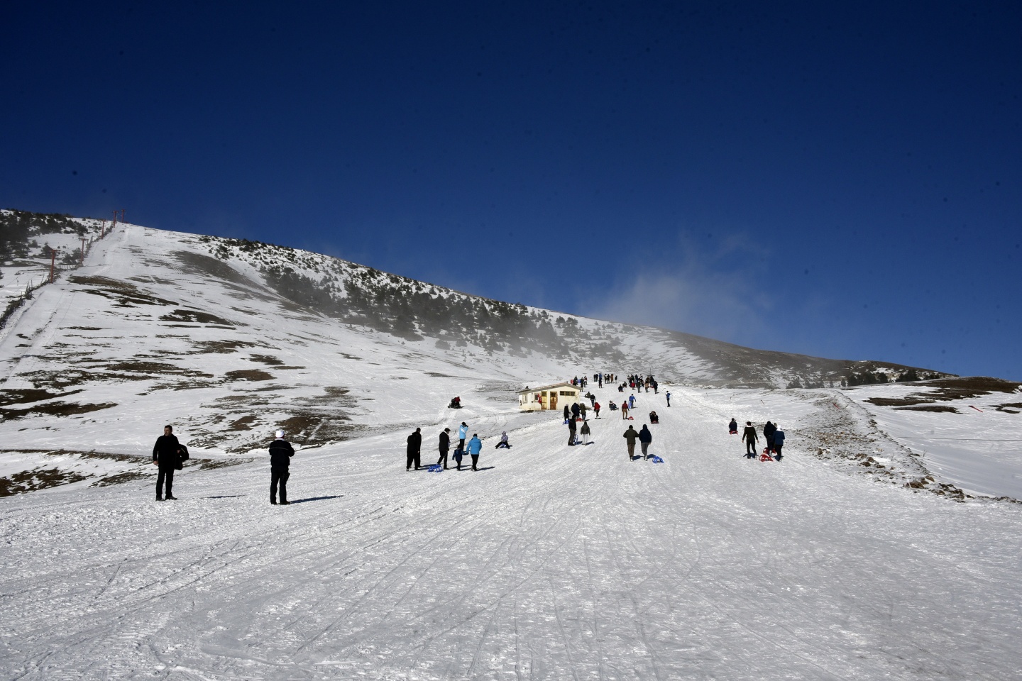 Zigana’da kızak keyfine Gümüşhane protokolü de ortak oldu 10