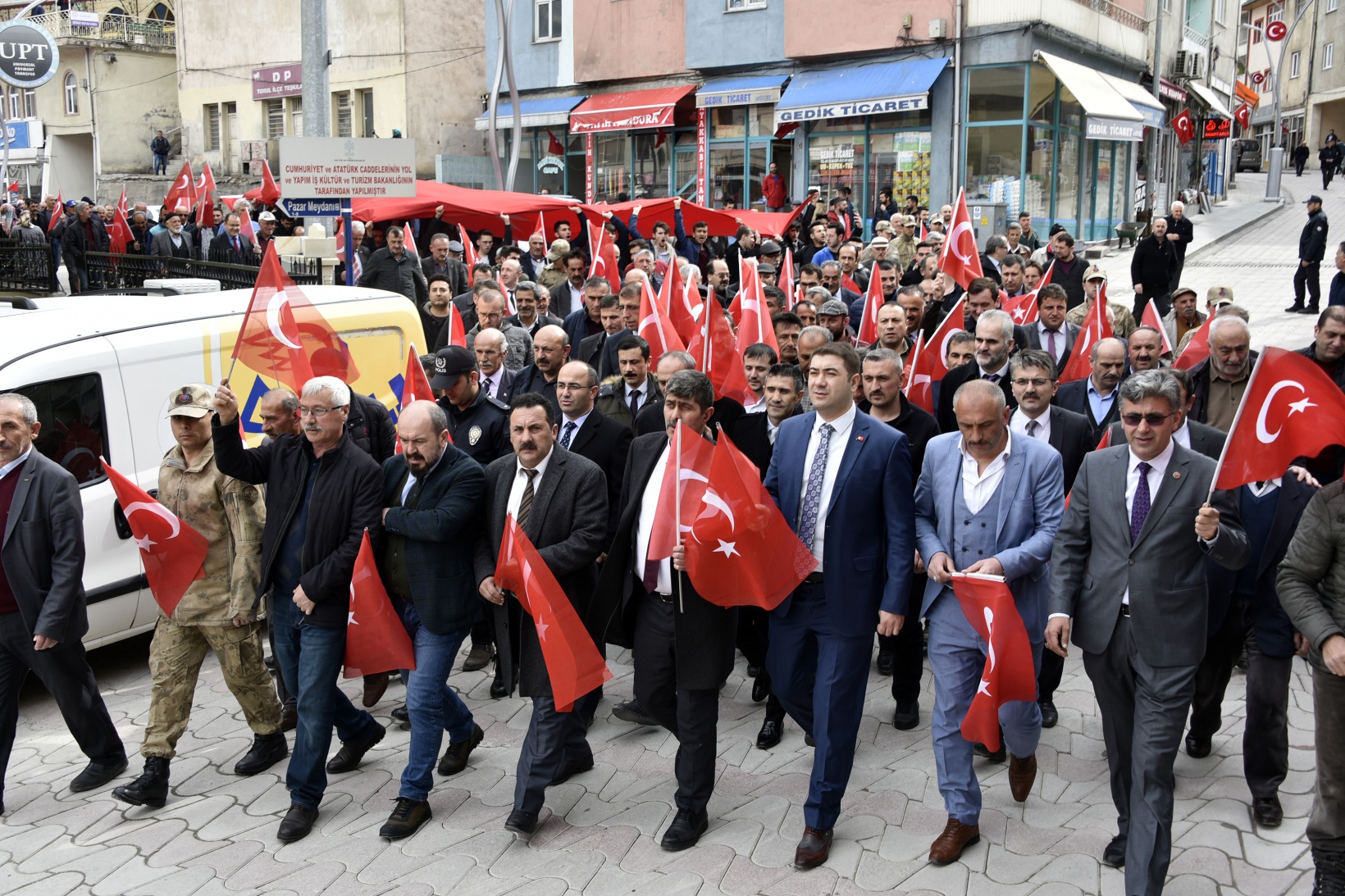 Torul’da Mehmetçiğe destek yürüyüşü 28